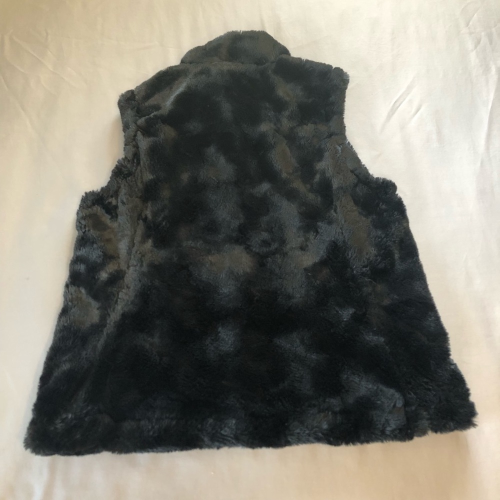 Nicole Miller Women’s Reversible Puffer Faux Fur Black Vest Size Medium - Picture 7 of 8